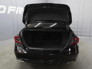 Седан Honda Accord 2021 года, 3160000 рублей, Омск