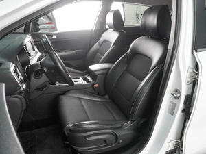 Внедорожник Kia Sportage 2016 года, 1837000 рублей, Воронеж