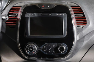 Внедорожник Renault Kaptur 2019 года, 1699000 рублей, Новосибирск