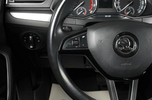 Лифтбек Skoda Superb 2017 года, 1949000 рублей, Тюмень