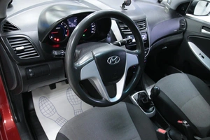 Хетчбэк Hyundai Solaris 2011 года, 588000 рублей, Солонцы