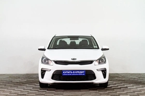 Седан Kia Rio 2017 года, 1089000 рублей, Сургут