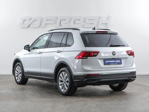 Внедорожник Volkswagen Tiguan 2021 года, 2099050 рублей, Москва