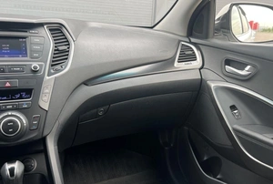 Внедорожник Hyundai Santa Fe 2017 года, 2240000 рублей, Солонцы
