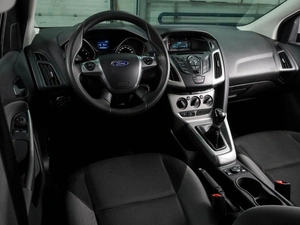 Хетчбэк Ford Focus 2012 года, 969000 рублей, Воронеж