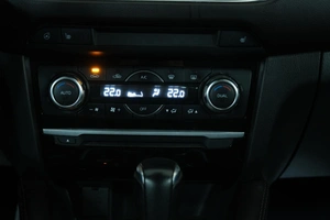 Седан Mazda 6 2016 года, 1899000 рублей, Омск