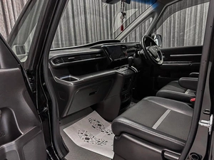 Минивэн Honda Stepwgn 2020 года, 2499000 рублей, Красноярск