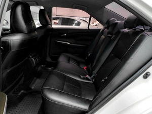 Седан Toyota Camry 2017 года, 1599000 рублей, Красноярск