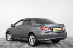 Седан Toyota Corolla 2010 года, 949000 рублей, Кемерово