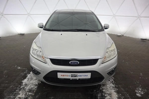 Хэтчбек Ford Focus 2010 года, 650000 рублей, Орёл
