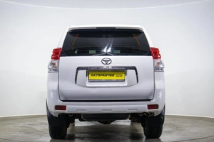 Внедорожник Toyota Land Cruiser Prado 2012 года, 2899000 рублей, Оренбург