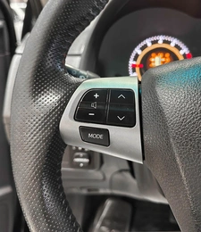 Седан Toyota Corolla 2012 года, 1077000 рублей, Красноярск