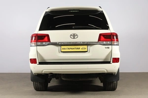 Внедорожник Toyota Land Cruiser 2018 года, 7299000 рублей, Новосибирск