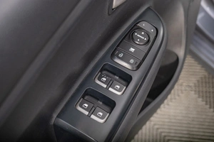 Седан Kia Rio 2017 года, 1369000 рублей, Томск