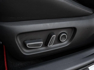 Седан Toyota Camry 2025 года, 4560000 рублей, Краснодар