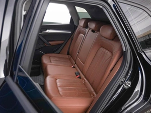 Внедорожник Audi Q5 2021 года, 3698077 рублей, Москва
