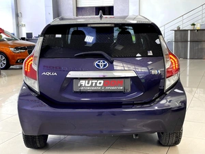 Хетчбэк Toyota Aqua 2015 года, 987000 рублей, Солонцы