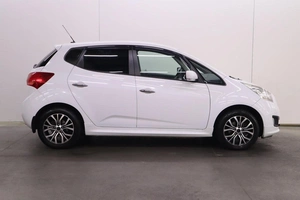 Компактвэн Kia Venga 2011 года, 835000 рублей, Брянск