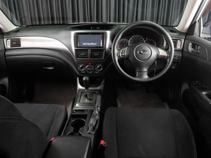 Хетчбэк Subaru Impreza 2011 года, 919000 рублей, Тюмень