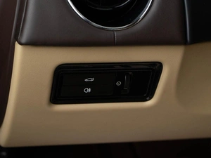 Седан Jaguar XJ 2010 года, 1749077 рублей, Москва