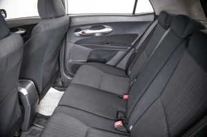 Хетчбэк Toyota Auris 2009 года, 609000 рублей, Пермь