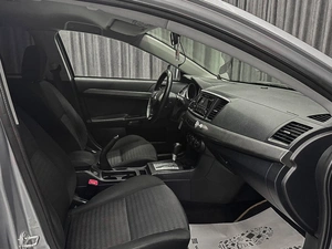Седан Mitsubishi Lancer 2012 года, 890000 рублей, Красноярск