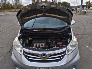 Минивэн Honda Freed 2012 года, 1100000 рублей, Красноярск