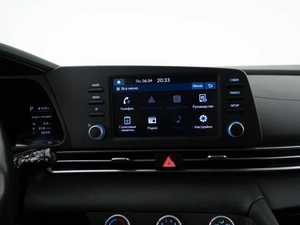 Седан Hyundai Elantra 2021 года, 1927077 рублей, Москва