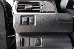 Седан Toyota Camry 2017 года, 2149000 рублей, Красноярск