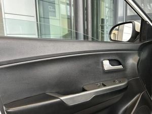 Седан Kia Rio 2013 года, 690000 рублей, Уфа