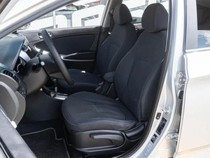 Хетчбэк Hyundai Solaris 2011 года, 898000 рублей, Краснодар