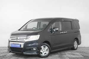 Минивэн Honda Stepwgn Spada 2011 года, 1309000 рублей, Кемерово