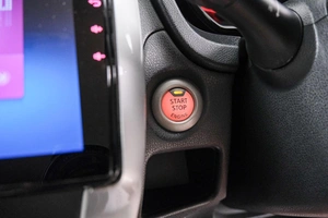 Хетчбэк Nissan Note 2016 года, 969000 рублей, Красноярск