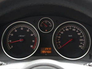 Хетчбэк Opel Astra 2014 года, 619000 рублей, Владимир