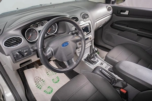 Седан Ford Focus 2011 года, 899000 рублей, Томск