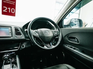 Внедорожник Honda Vezel 2018 года, 1749000 рублей, Красноярск