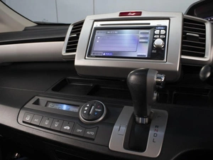 Минивэн Honda Freed 2011 года, 1010000 рублей, Омск