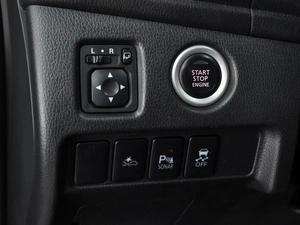 Внедорожник Mitsubishi Pajero Sport 2017 года, 2999000 рублей, Воронеж