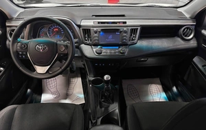 Внедорожник Toyota RAV4 2013 года, 1850000 рублей, Красноярск