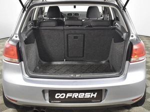 Хетчбэк Volkswagen Golf 2011 года, 730100 рублей, Казань