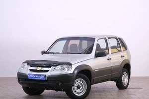 Внедорожник Chevrolet Niva 2012 года, 599000 рублей, Омск