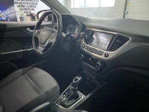 Седан Hyundai Solaris 2017 года, 1490000 рублей, Ярославль