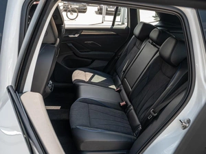 Внедорожник Volkswagen Tiguan L 2026 года, 4820000 рублей, Краснодар