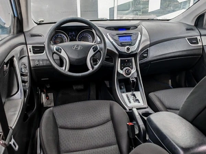 Седан Hyundai Elantra 2011 года, 950000 рублей, Краснодар
