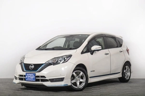 Хетчбэк Nissan Note 2017 года, 1339000 рублей, Томск