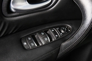 Внедорожник Infiniti QX56 2013 года, 2689000 рублей, Сургут