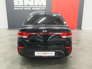 Седан Kia Rio 2018 года, 1290000 рублей, Курск