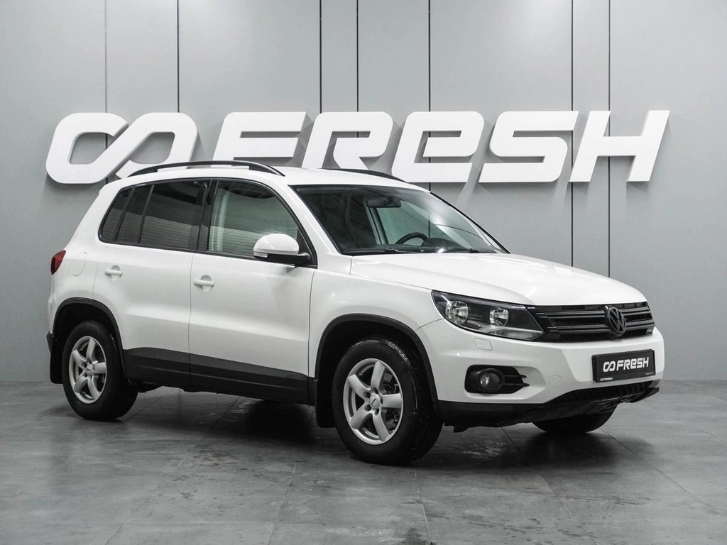 Внедорожник Volkswagen Tiguan 2012 года, 1099000 рублей, Воронеж