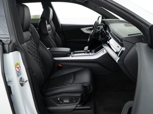 Внедорожник Audi Q8 2020 года, 7898999 рублей, Москва