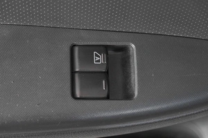 Хетчбэк Nissan Note 2012 года, 889000 рублей, Кемерово